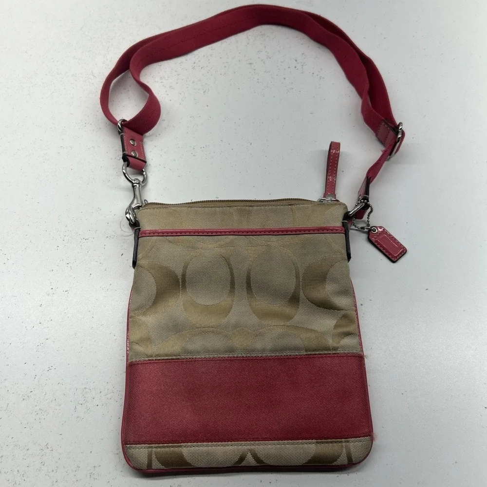 Coach Signature C Crossbody Bag Pink Khaki Canvas Leather Shoulder‎ Purse